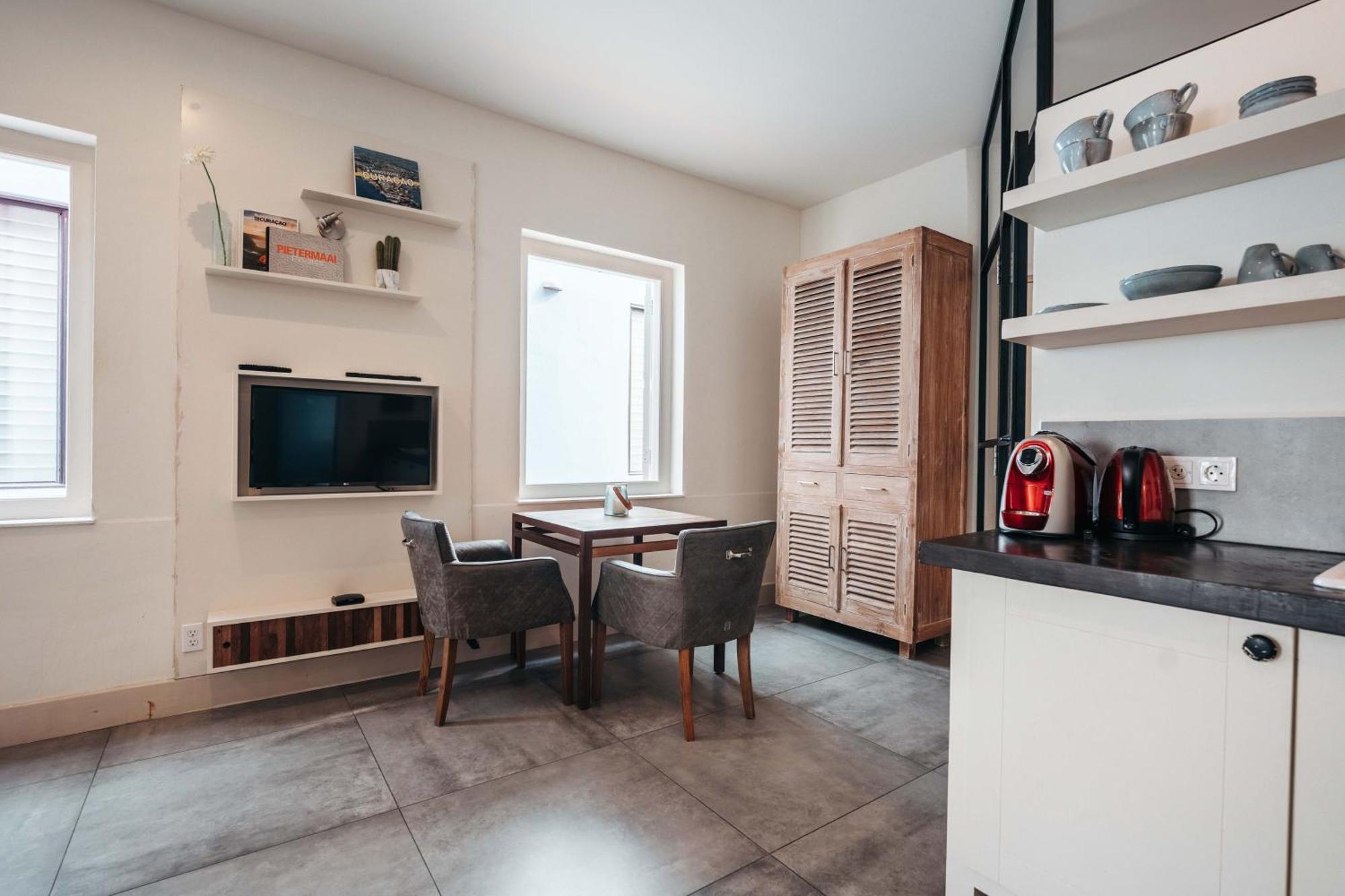 Aparthotel Pietermaai Oasis Willemstad Habitación foto